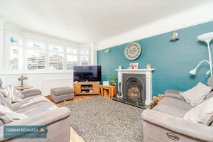 Living Room- click for photo gallery